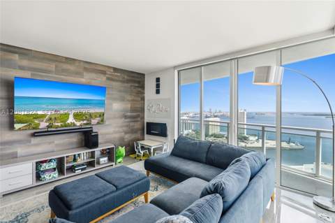 950 Brickell Bay Dr 3111, Miami FL - photo 24 of 46