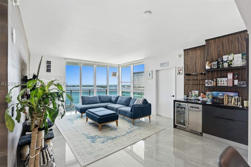 2 bedroom Condominium at 950 Brickell Bay Dr 3111, The Plaza 851 Brickell Co, Miami — photo 4