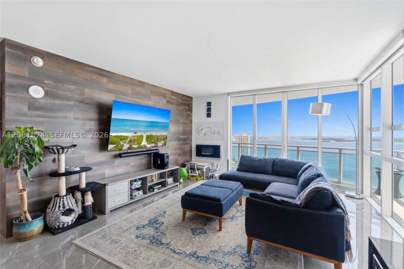 2 bedroom Condominium at 950 Brickell Bay Dr 3111, The Plaza 851 Brickell Co, Miami — photo 5