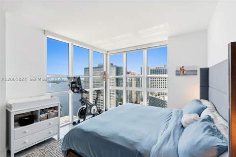 950 Brickell Bay Dr 3111, Miami FL - photo 9 of 46