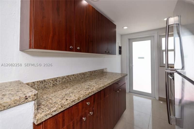 1 bedroom Condominium at 3550 SW 9th Ter 8B, Coral Gardens Condo Bldg, Miami — photo 3