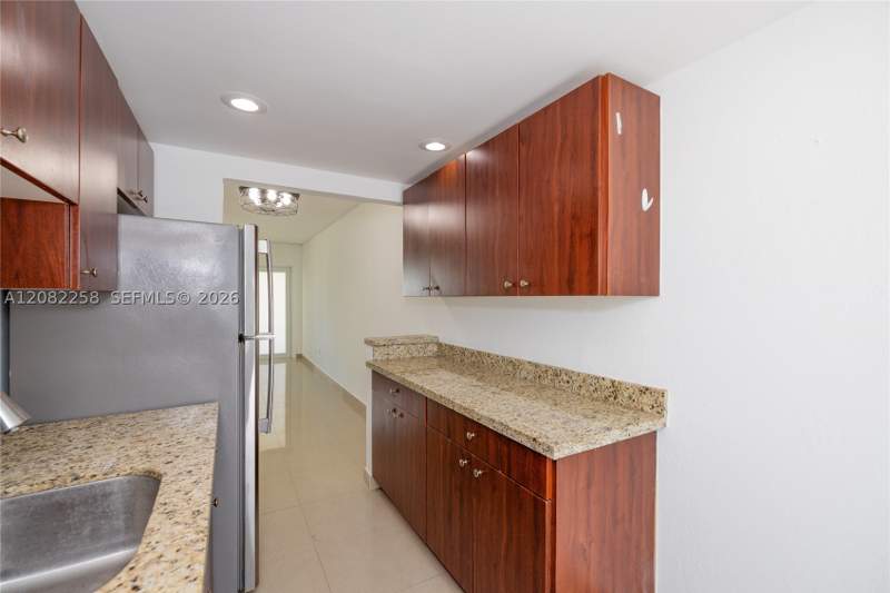 1 bedroom Condominium at 3550 SW 9th Ter 8B, Coral Gardens Condo Bldg, Miami — photo 4