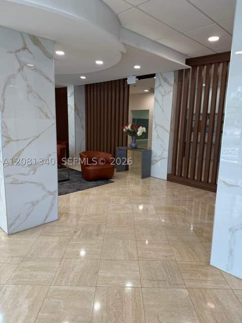 250 174th St 1420, Sunny Isles Beach FL - photo 15 of 32