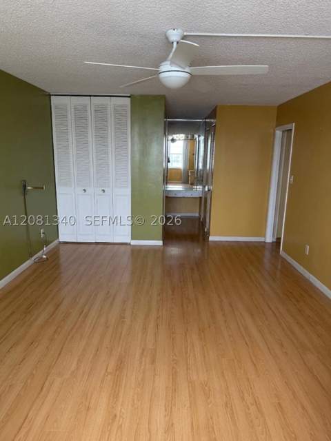 250 174th St 1420, Sunny Isles Beach FL - photo 21 of 32
