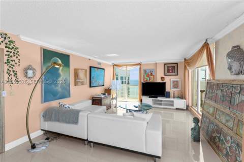 5900 Collins Ave 2304, Miami Beach FL - photo 14 of 29