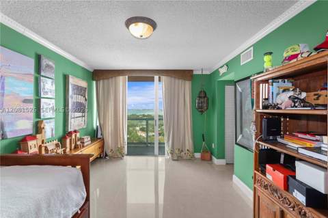 5900 Collins Ave 2304, Miami Beach FL - photo 17 of 29