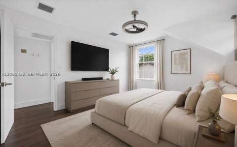 18211 SW 95th Ct, Palmetto Bay FL - photo 18 of 48