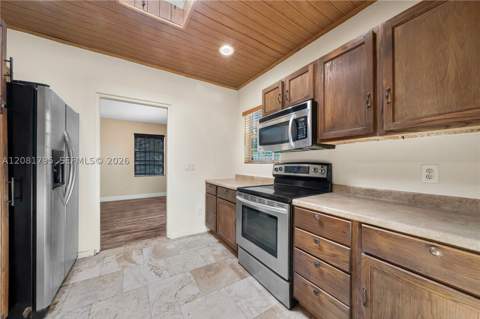 6401 SW 63rd Ct, South Miami FL - photo 11 of 28