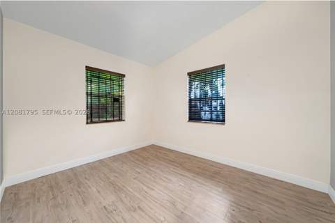 6401 SW 63rd Ct, South Miami FL - photo 18 of 28