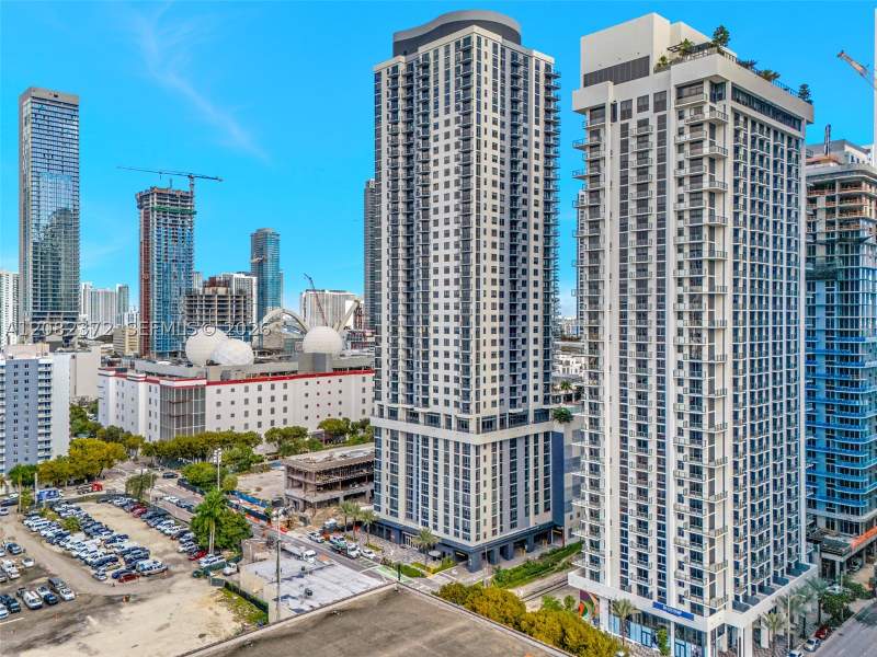 2 bedroom Condominium at 11 NE 6th St 2209, The Crosby Miami Worldcent, Miami — photo 4