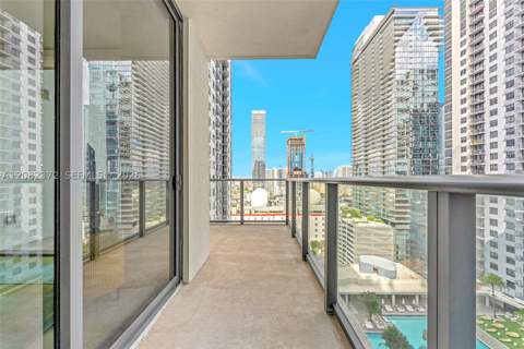 11 NE 6th St 2209, Miami FL - photo 9 of 38