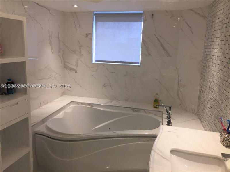 3 bedroom Condominium at 16485 Collins Ave 538, Oceania III Condo, Sunny Isles Beach — photo 2