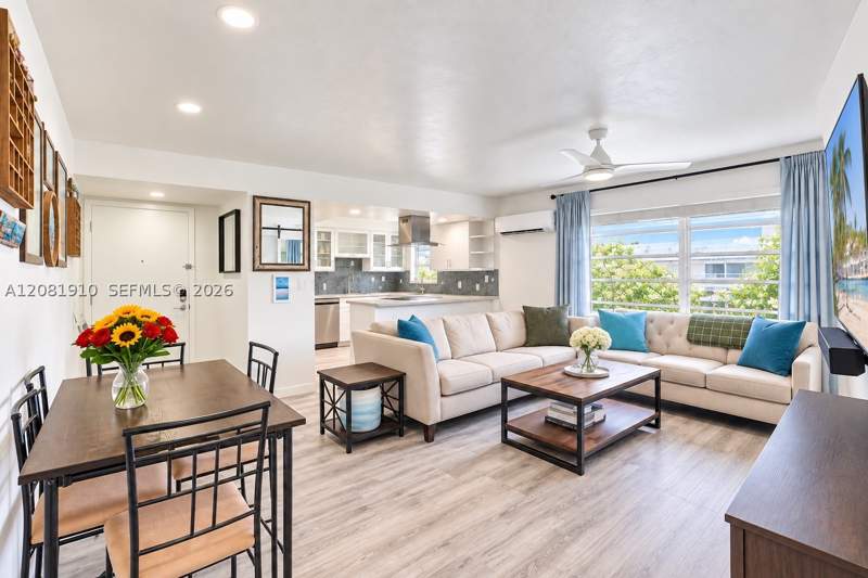 1 bedroom Condominium at 195 Sunrise Dr 7, Indies Condo, Key Biscayne — photo 3