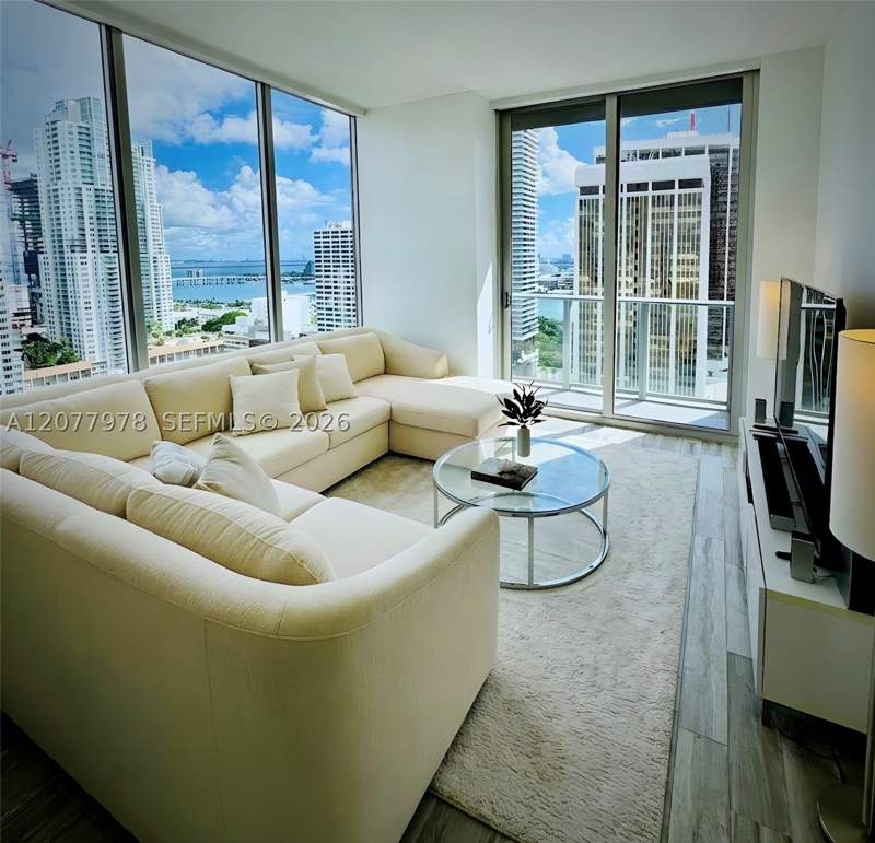 2 bedroom Condominium at 151 SE 1st St 2602, Centro Condo, Miami — photo 5