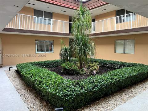 5501 SW 77th Ct 102C, Miami FL - photo 6 of 17