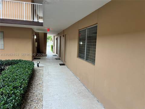 5501 SW 77th Ct 102C, Miami FL - photo 7 of 17