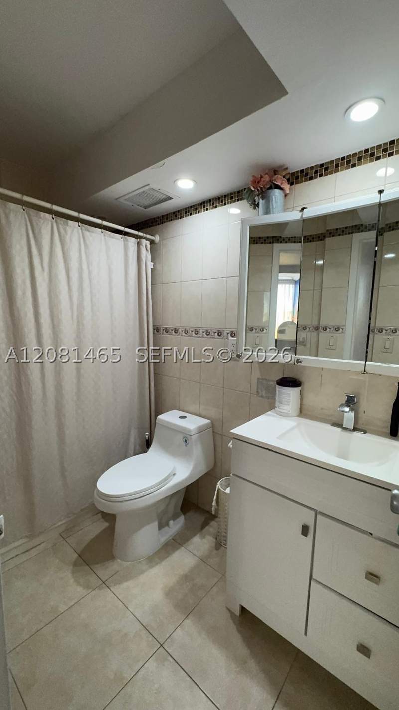 2 bedroom Condominium at 210 172nd St 144, Avila South Condo, Sunny Isles Beach — photo 5