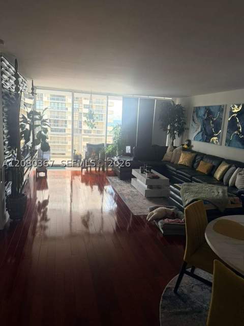 5700 Collins Ave 8M, Miami Beach FL - photo 15 of 31