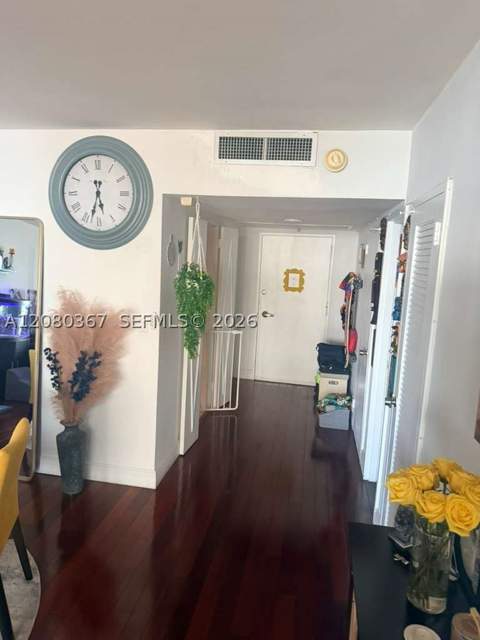 5700 Collins Ave 8M, Miami Beach FL - photo 16 of 31