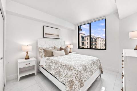 301 Altara Avenue 710, Coral Gables FL - photo 12 of 35