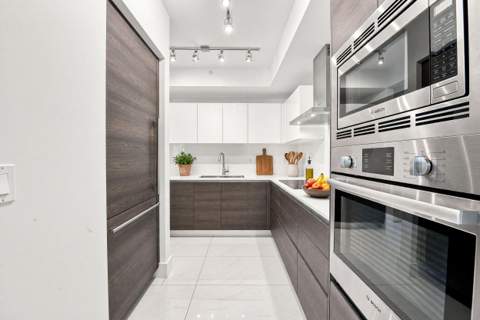 301 Altara Avenue 710, Coral Gables FL - photo 7 of 35
