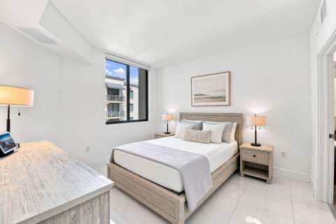301 Altara Avenue 710, Coral Gables FL - photo 8 of 35