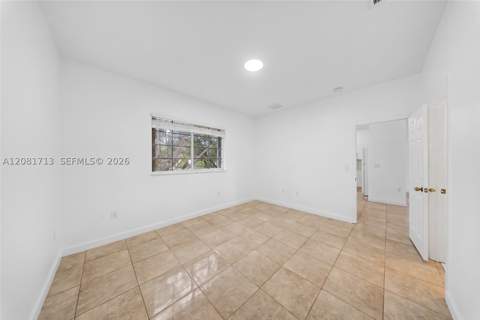2630 NE 3rd Dr 202, Homestead FL - photo 16 of 25