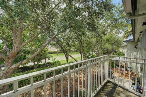 2630 NE 3rd Dr 202, Homestead FL - photo 21 of 25