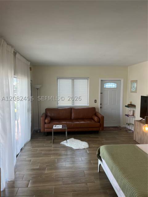 7720 Harding Ave 8, Miami Beach FL - photo 6 of 41