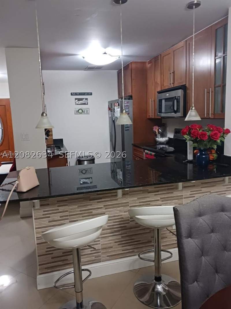 3 bedroom Townhouse at 8340 SW 154th Ave 63, Centre Court Condo, Miami — photo 5