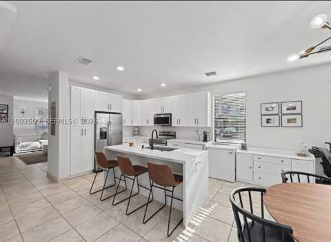 11416 SW 248th Ter, Homestead FL - photo 12 of 38