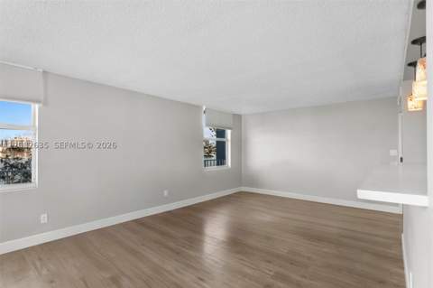 16558 NE 26th Ave 2G, North Miami Beach FL - photo 8 of 19