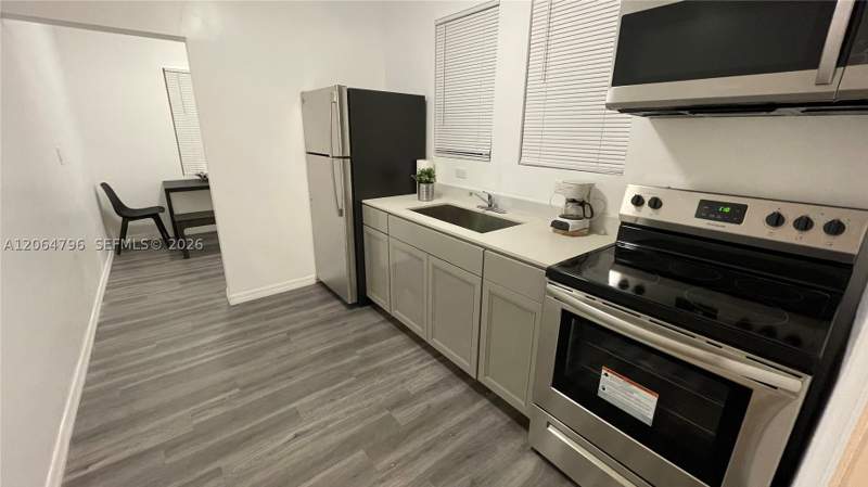 3 bedroom SingleFamilyResidence at 2993 SW 16th Ter, Grapeland, Miami — photo 4