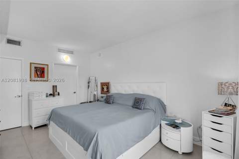 1900 N Bayshore Dr 2111, Miami FL - photo 18 of 43