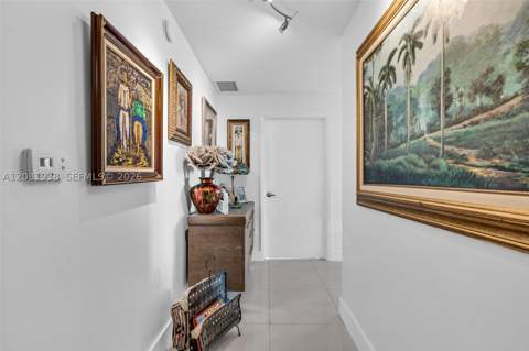 1900 N Bayshore Dr 2111, Miami FL - photo 21 of 43