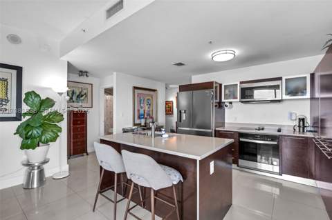 1900 N Bayshore Dr 2111, Miami FL - photo 8 of 43