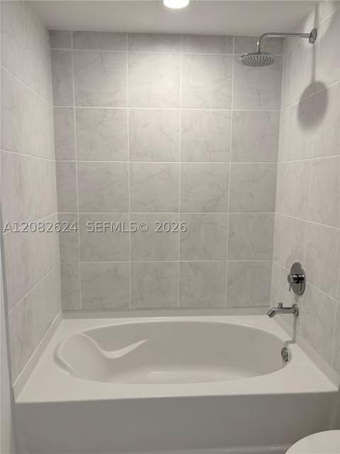 951 Brickell Ave 2509, Miami FL - photo 10 of 27