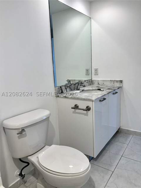 951 Brickell Ave 2509, Miami FL - photo 11 of 27