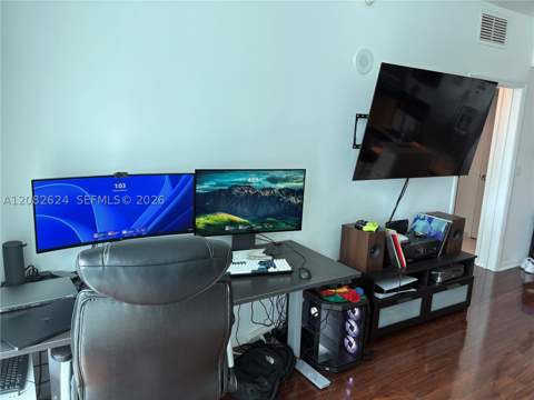 951 Brickell Ave 2509, Miami FL - photo 9 of 27