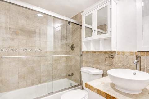 1975 Normandy Dr 303, Miami Beach FL - photo 16 of 21