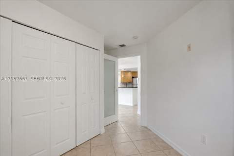 1975 Normandy Dr 303, Miami Beach FL - photo 18 of 21