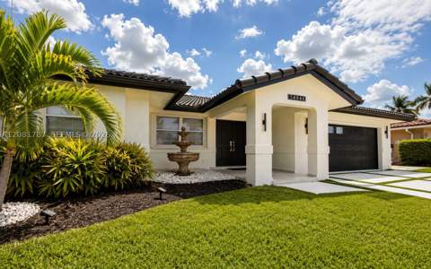 14846 SW 168th Ter, Miami FL - photo 7 of 50