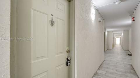 8260 SW 210th St 308, Cutler Bay FL - photo 8 of 25