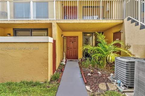 450 NW 214th St 102-16, Miami Gardens FL - photo 15 of 33