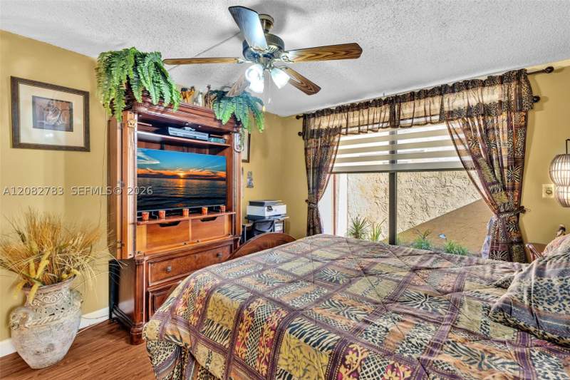 2 bedroom Condominium at 450 NW 214th St 102-16, Misty Lake Condo, Miami Gardens — photo 5