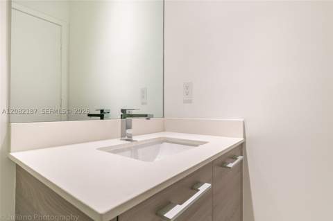 1300 S Miami Ave Ph5101, Miami FL - photo 21 of 30