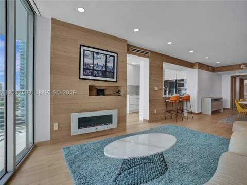 325 S Biscayne Blvd 1423, Miami FL - photo 12 of 44