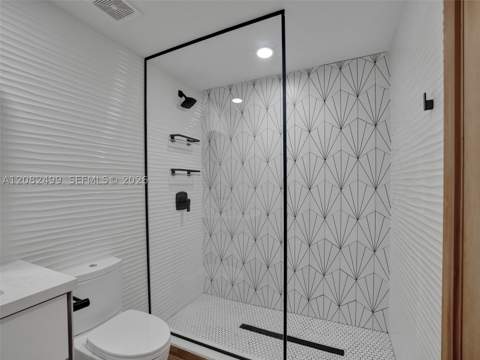 325 S Biscayne Blvd 1423, Miami FL - photo 13 of 44
