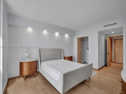 325 S Biscayne Blvd 1423, Miami FL - photo 15 of 44