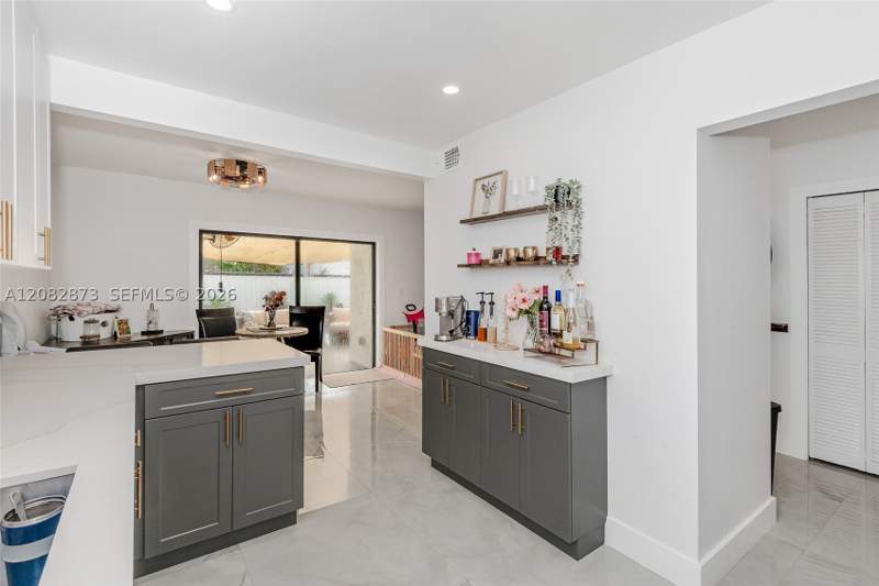 2 bedroom Townhouse at 7101 SW 113th Ave, Snapper Creek Townhouses, Miami — photo 3